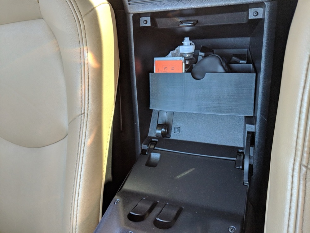 Mazda Miata NC Orta Cubby Tepsisi görsel 3