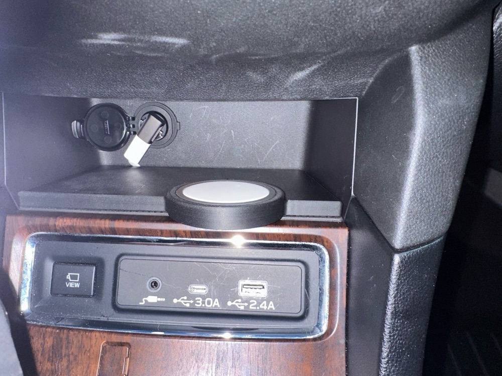 Subaru Ascent MagSafe Şarj Tepsi Adaptörü görsel 3