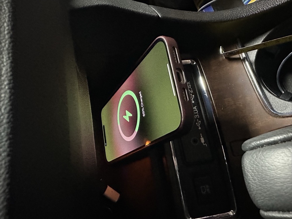 Subaru Ascent MagSafe Şarj Tepsi Adaptörü görsel 4