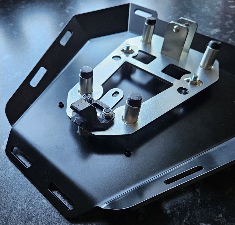 Hepco & Becker Rack Montaj Klipsi (BMW S1000RR 2019-2022 Uyumlu)