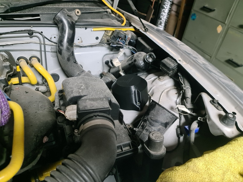 Mazda NA MX-5 Amortisör Üst Kapağı (Strut Top Cover)
