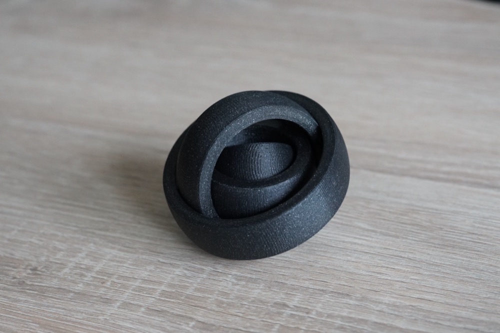 Dönen Halkalar Oyuncağı (İç İçe Geçmiş Halkalı, 60 mm)