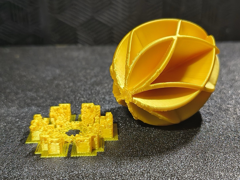 Geometrik Çapraz Kaburgalı Paskalya Yumurtaları (8 Model, Altlıklı) görsel 4