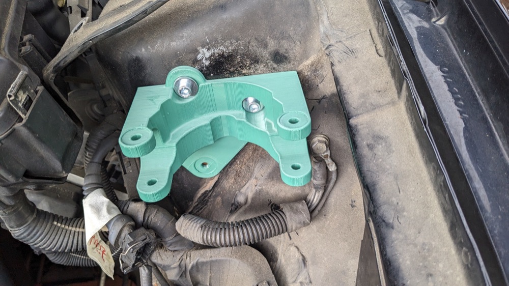 Hella UP 5.0 vakum pompası braketi görsel 2