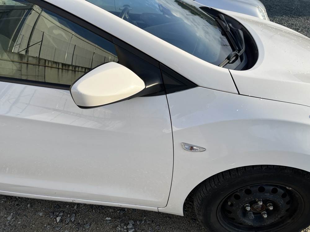 Hyundai i30 Ön Çamurluk-Ayna Geçiş Parçası (Yolcu Tarafı)
