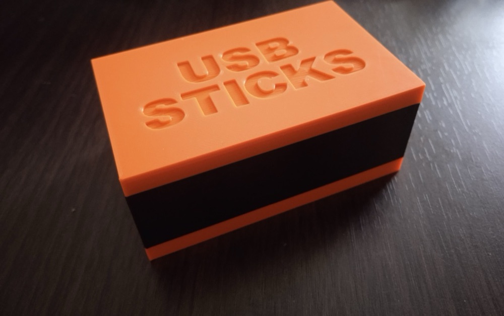 USB Bellek Saklama Kutusu (Kapaklı, Üzeri Yazılı) görsel 1