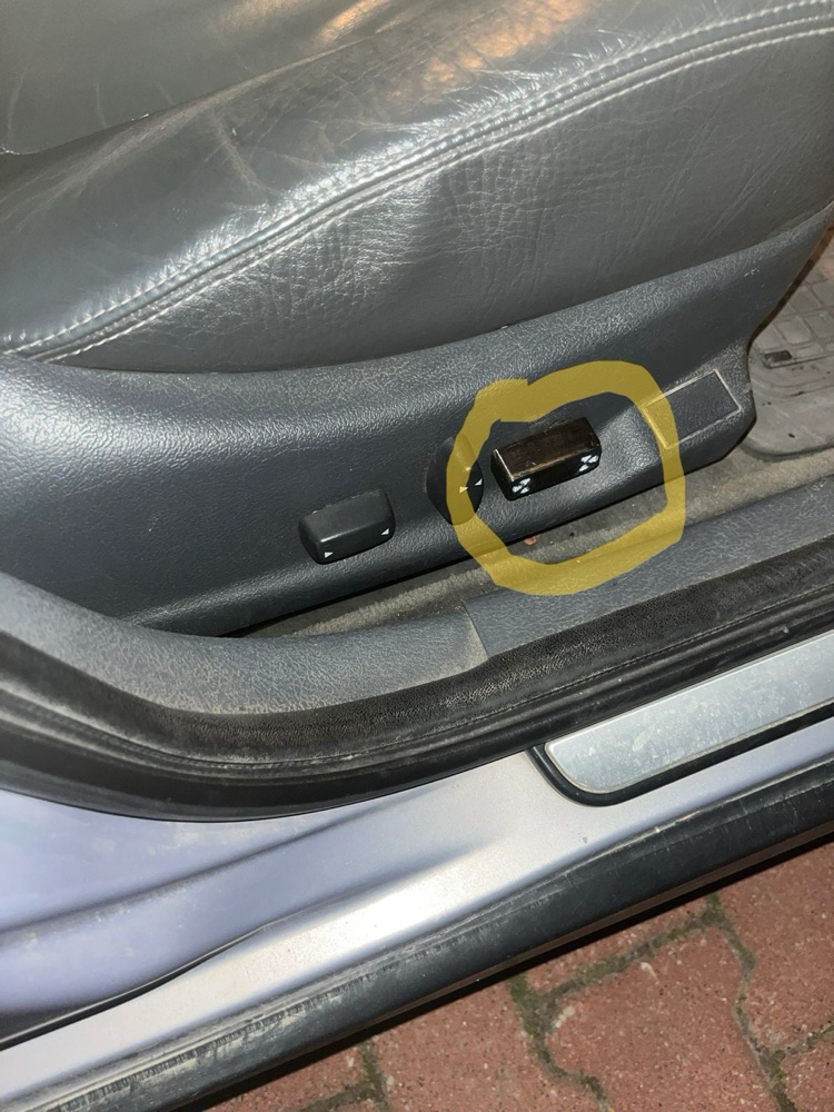Citroën C5 Koltuk Ayar Düğmesi görsel 2