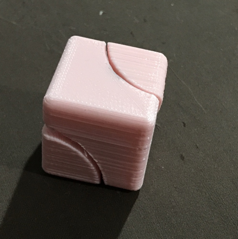 Rulman Yuvalı Fidget Küp (Köşe Parçalı, Ortadan Dönen)