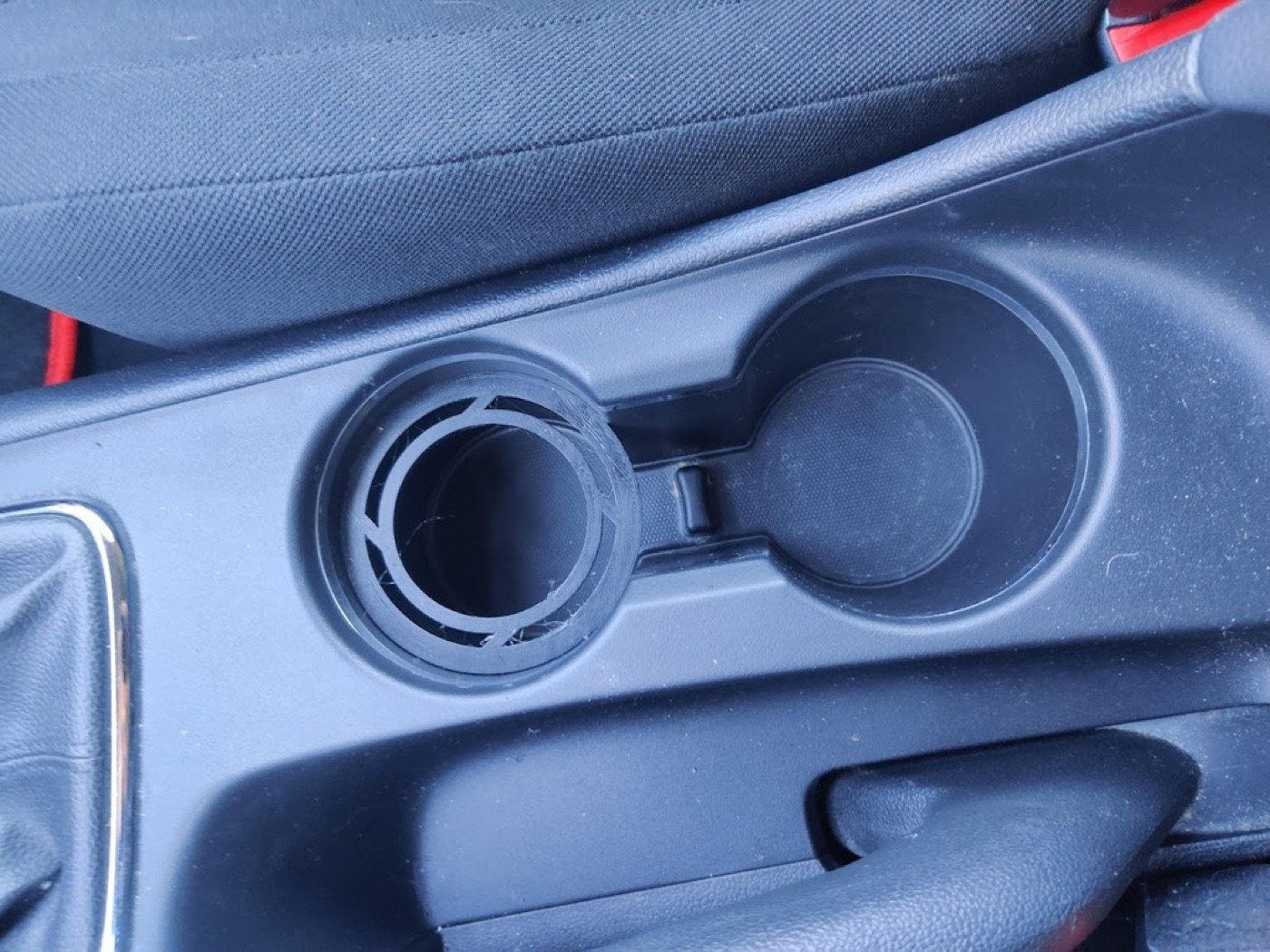 Kia Ceed Konserve Kutusu Bardaklık Adaptörü görsel 2
