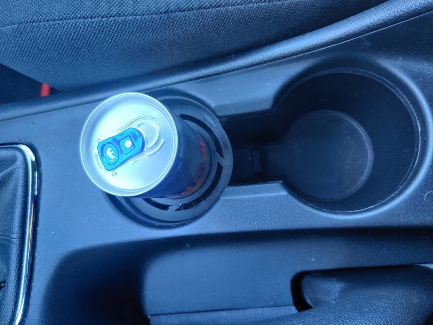 Kia Ceed Konserve Kutusu Bardaklık Adaptörü görsel 3