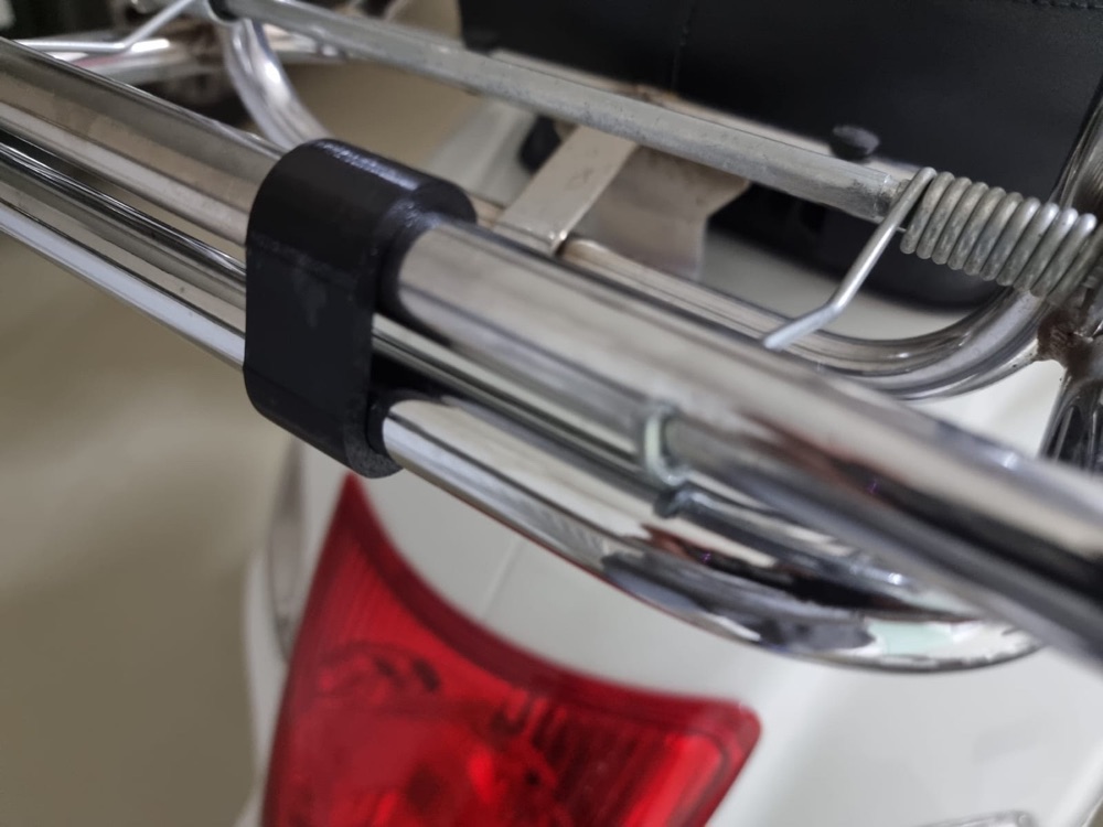 Vespa Bagaj Sepeti Sabitleme Klipsi/Burcu