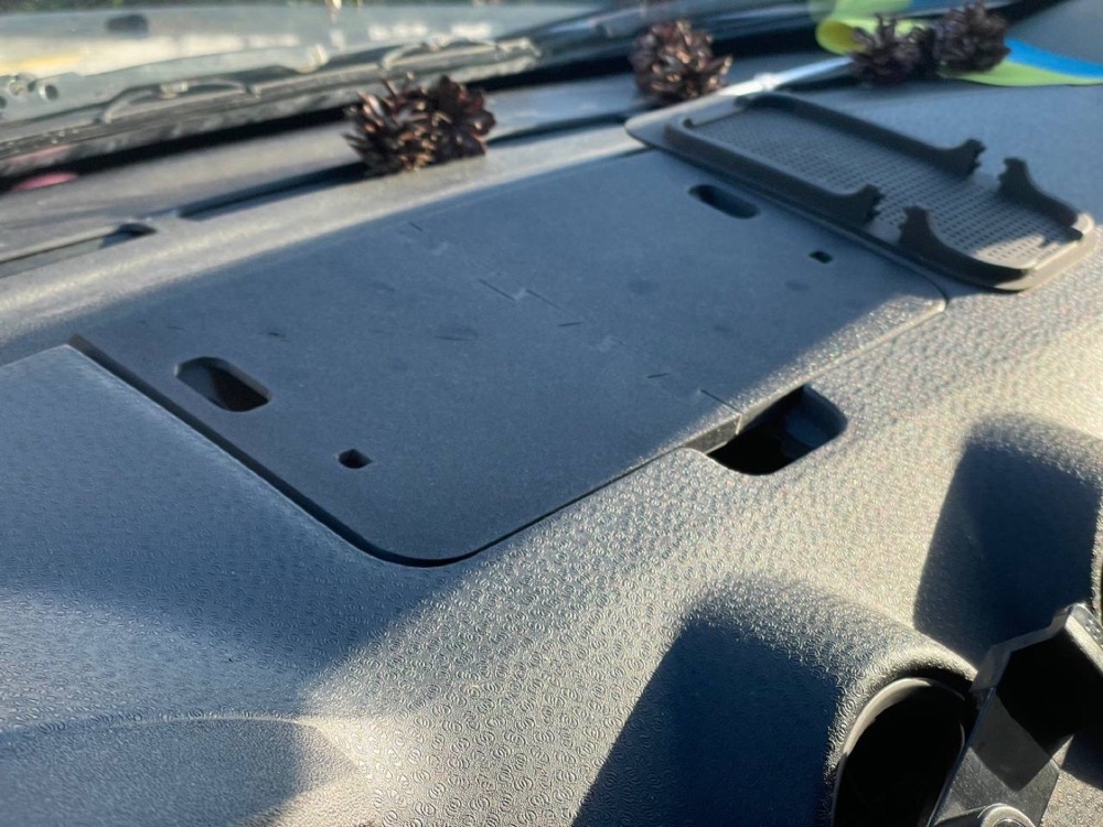 Ford Fusion Kaput Üstü Tablet Tutucu görsel 3