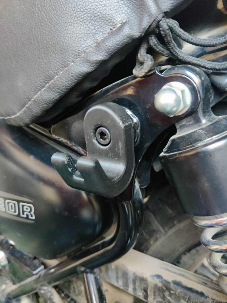 Royal Enfield Çanta Asma Yan Kancası