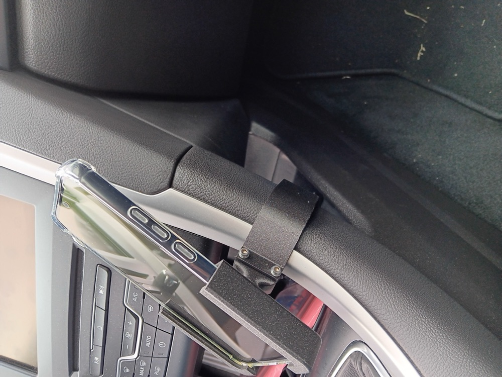 Ford Mondeo 2015 Orta Konsol Telefon Tutucu görsel 5
