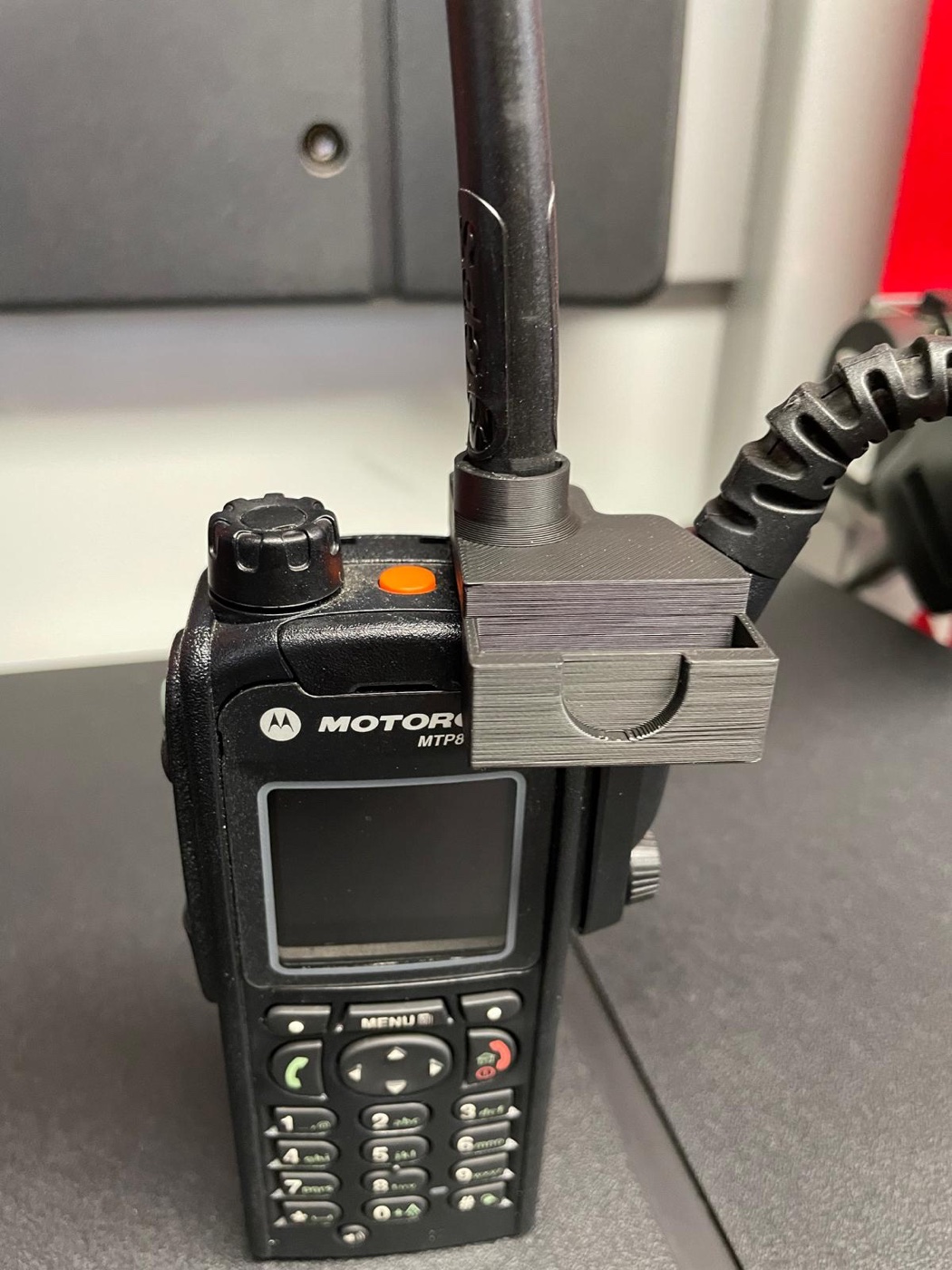 Motorola Telsiz Mikrofon Tutucusu