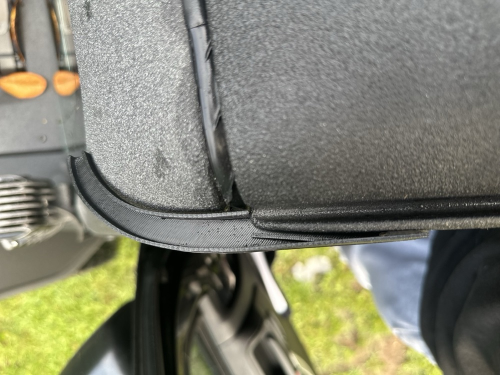 Jeep Wrangler JK Yağmur Oluğu