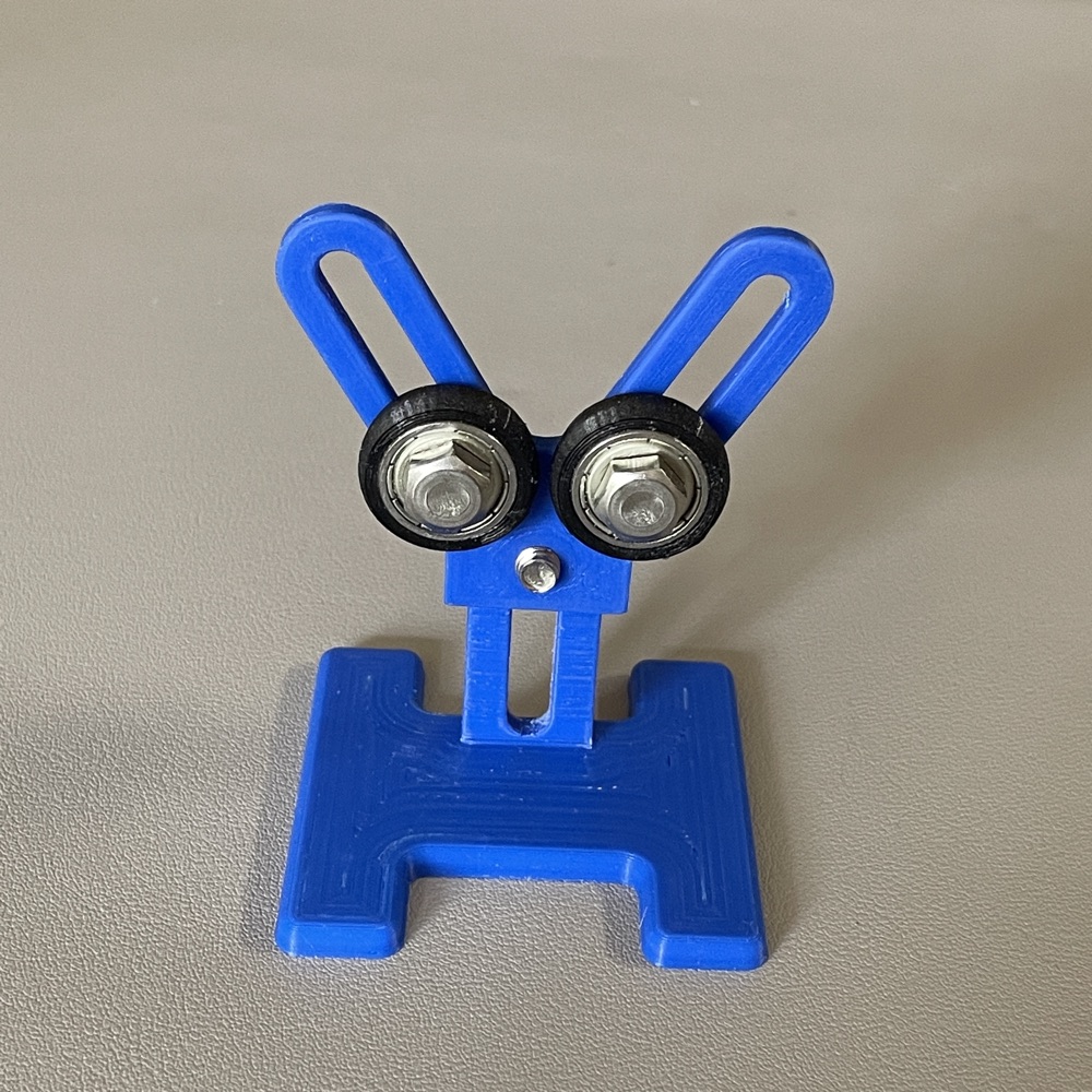Donel Makarali Olta Tutucusu görsel 2