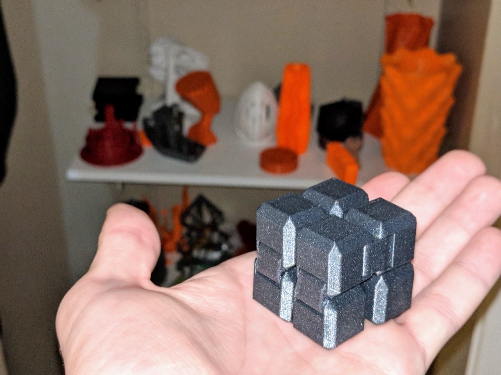 Sonsuz Küp Fidget Oyuncağı (Katlanıp Açılan Menteşeli Küp) görsel 4