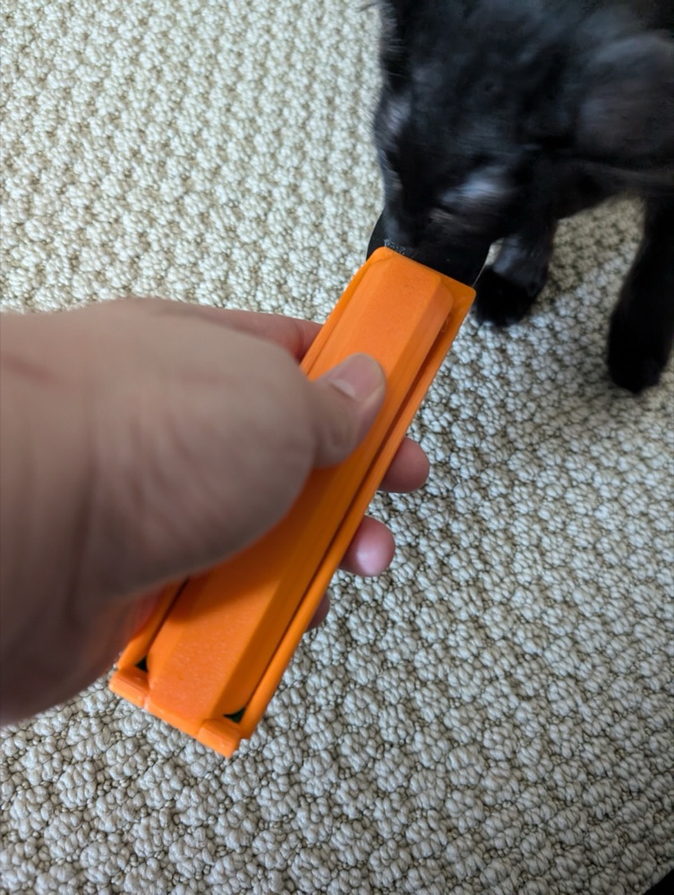 Kedi Sıvı Ödül Sıkacağı (Tek Elle Kullanılan, Kaşıklı) görsel 2