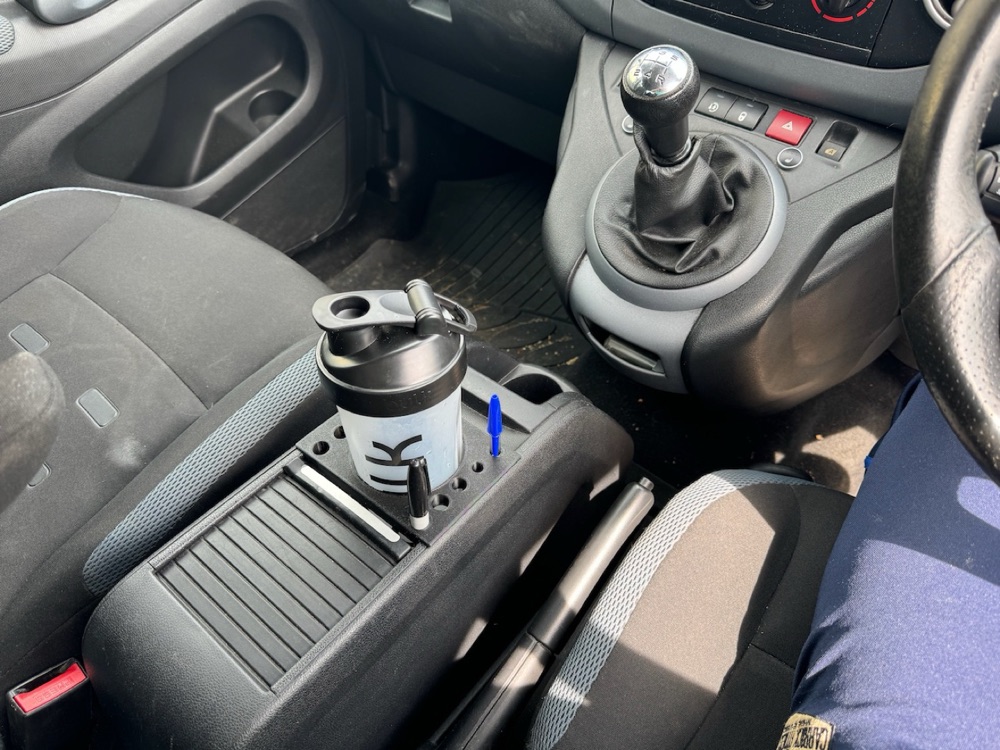 Citroën Berlingo Orta Konsol Bardaklık görsel 2