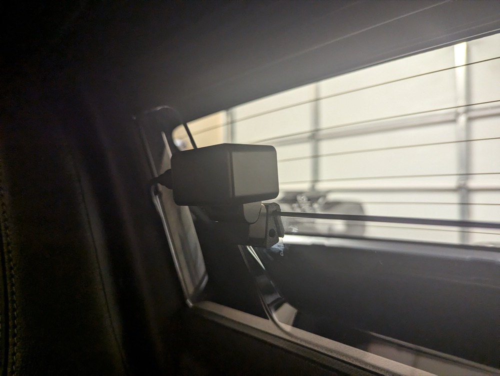 Mazda MX-5 ND RF Arka Dashcam Kamera Montajı görsel 2