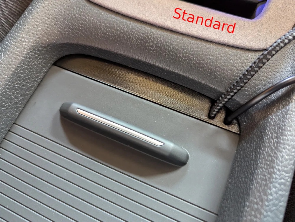 VW ID.3 USB Kablo Düzenleyici Aparat — Geliştirilmiş Sürüm (136 mm) görsel 3