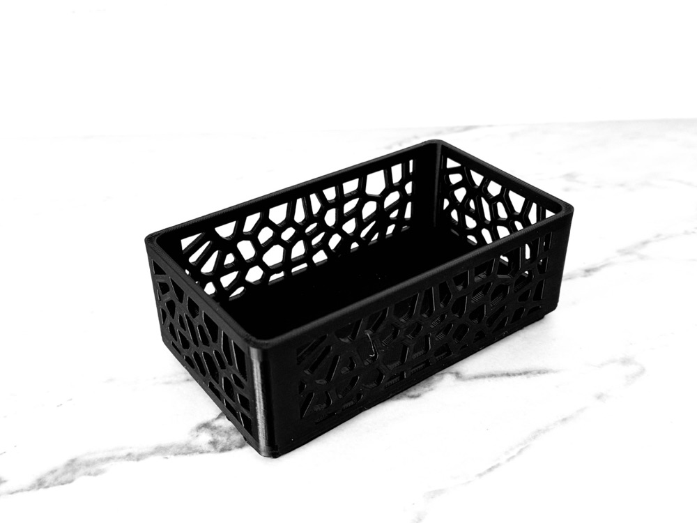 Voronoi, Yivli ve Petek Desenli Saklama Sepeti (Üst Üste Dizilebilir) görsel 4