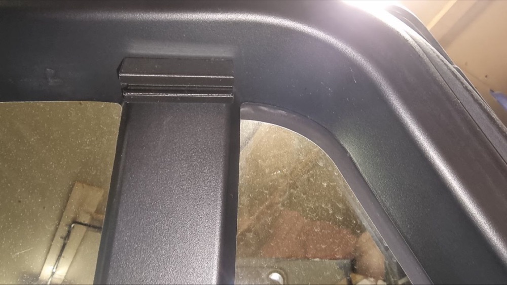 Güneş Siperi U-Braketi (BMW / Mini Uyumlu, 51460412110 Muadili) görsel 3