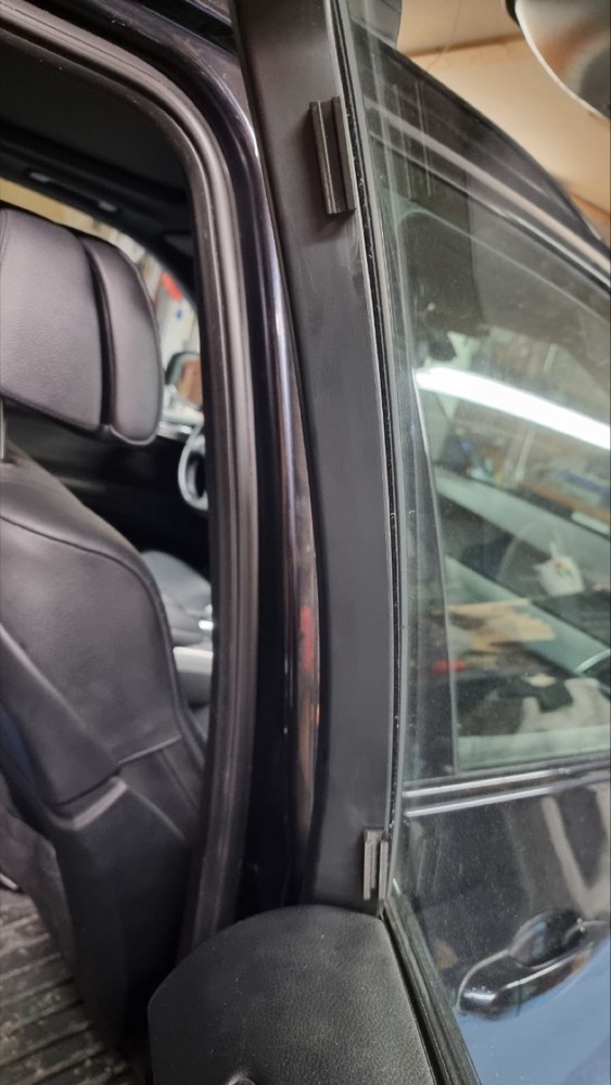 Güneş Siperi U-Braketi (BMW / Mini Uyumlu, 51460412110 Muadili) görsel 4