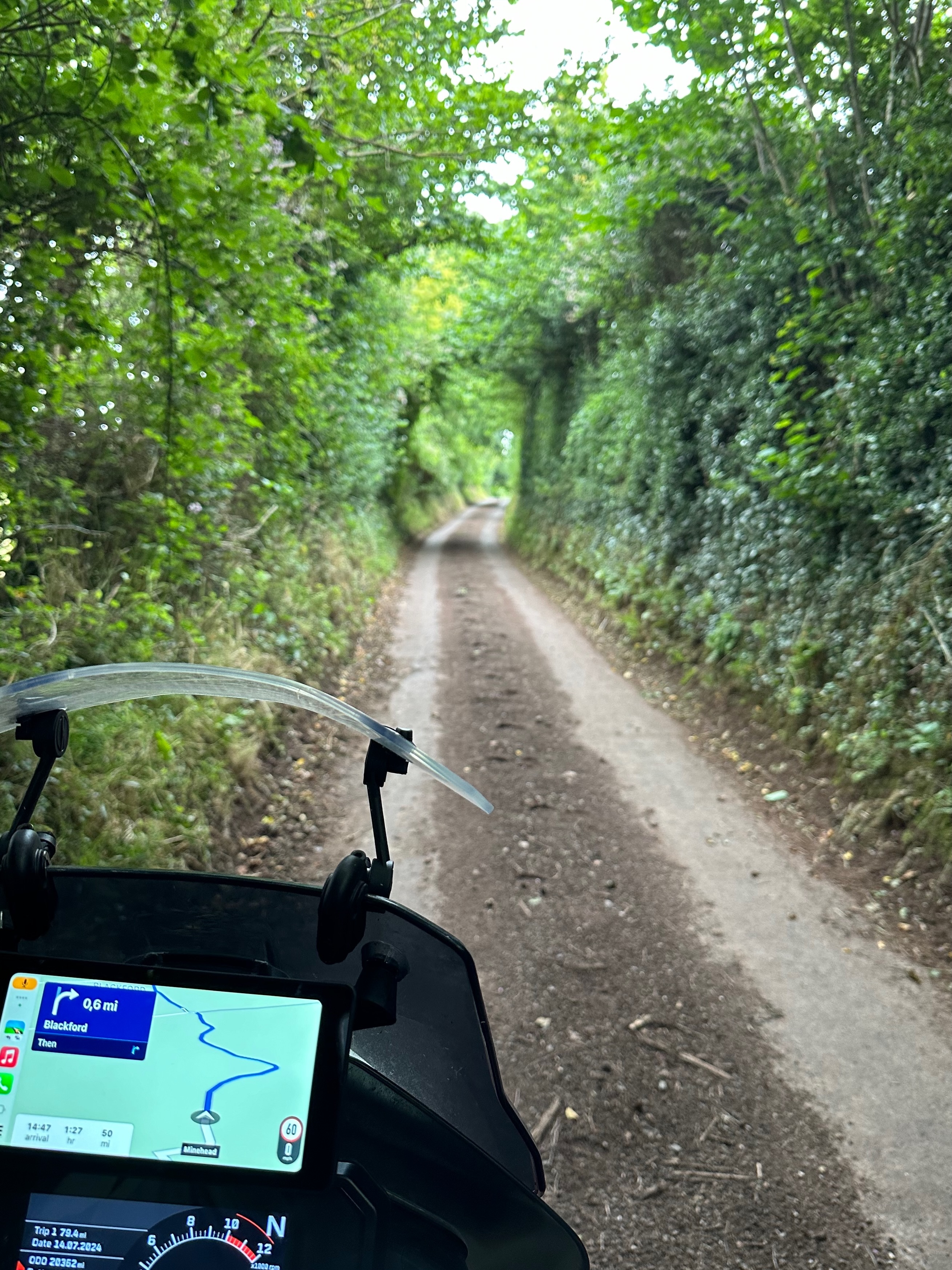 KTM 890 Adventure Interphone CarPlay Tutucu görsel 3