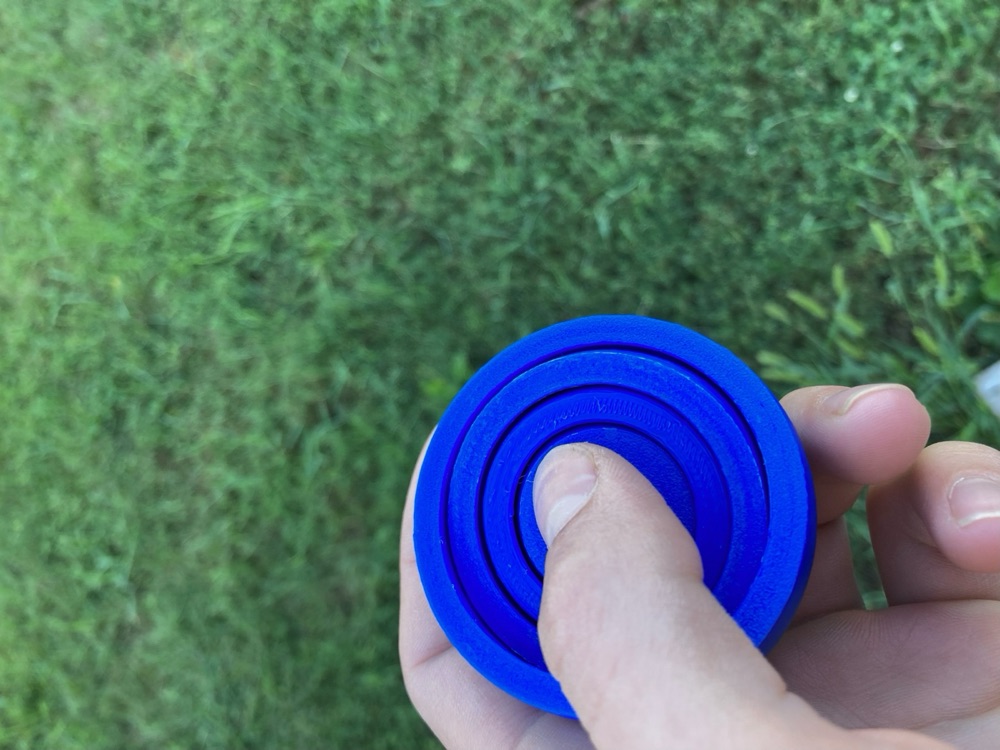 Kubbeli Kapaklı Dönen Halkalı Fidget (İç İçe Halkalar, 60 mm) görsel 2