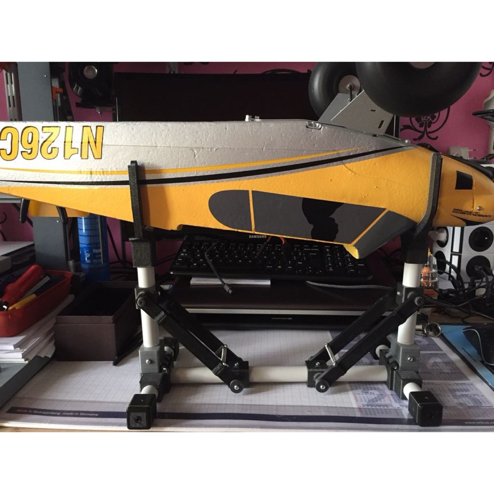 RC Model Uçak Standı ve Bakım Sehpası