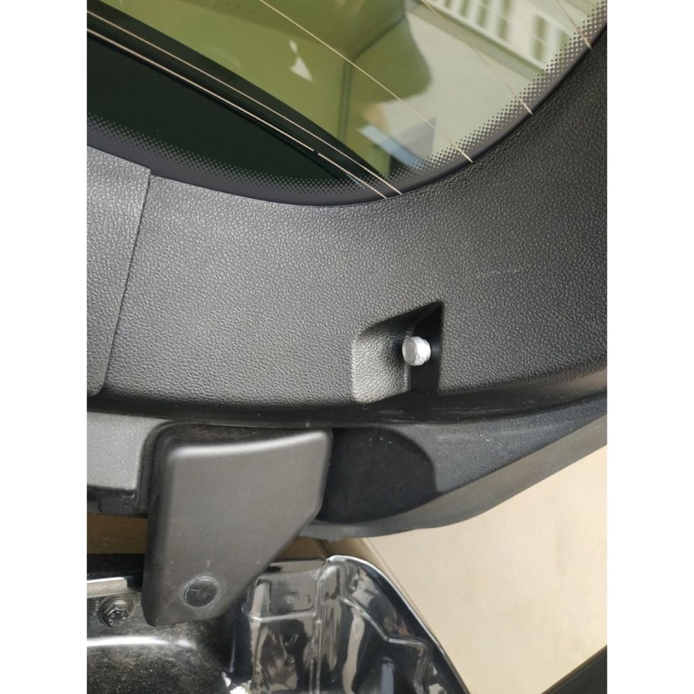 Renault Bagaj Klipsi