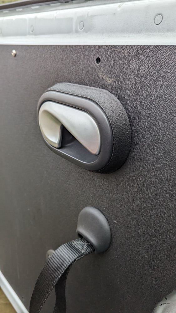 Renault Clio kapı kolu spacer
