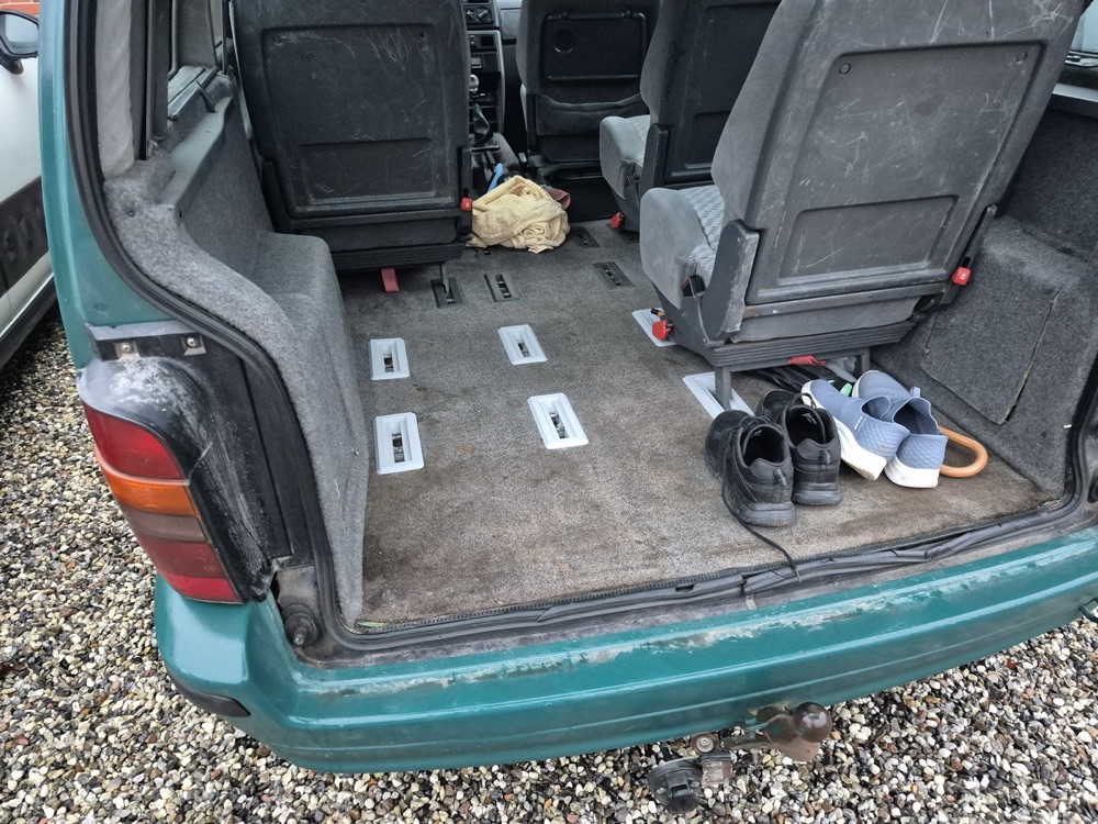 Renault Espace II Arka Koltuk Yatak Kapakları