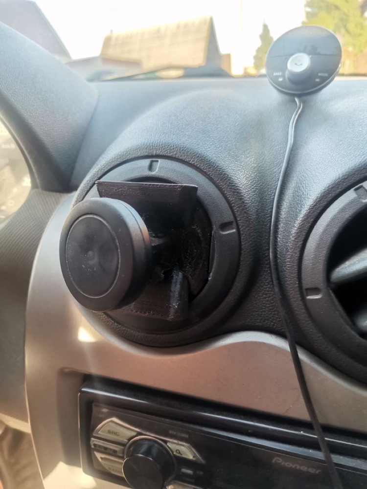 Renault Logan telefon tutucu görsel 3