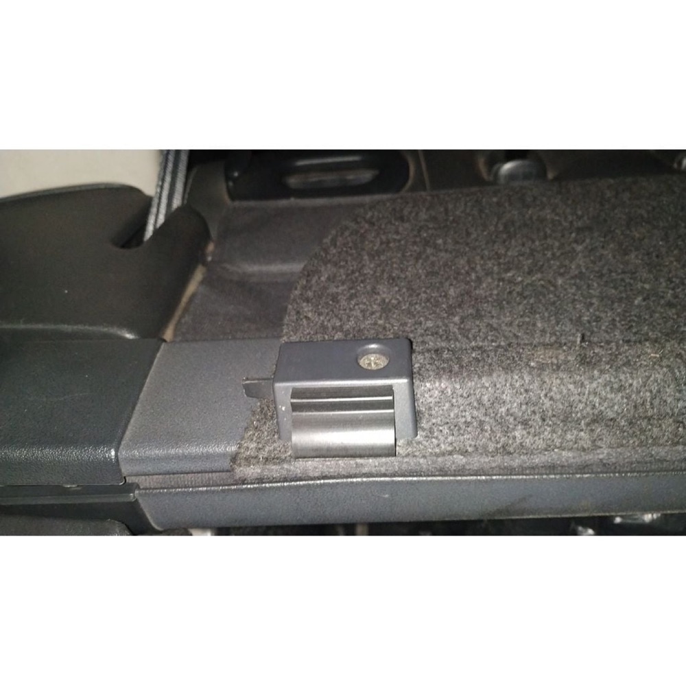 Renault Megane 2 Bagaj Pandizot Kaydırıcı Mandalı