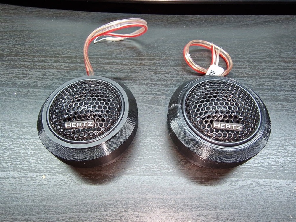 Renault Megane 3 HERTZ tweeter destek halkası görsel 2
