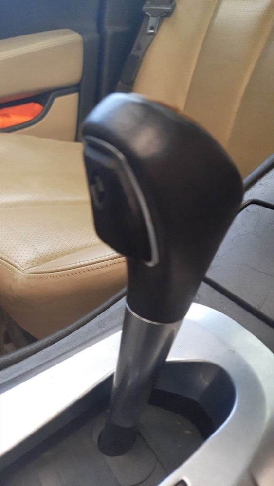Renault Vel Satis otomatik vites kilit serbest bırakma butonu