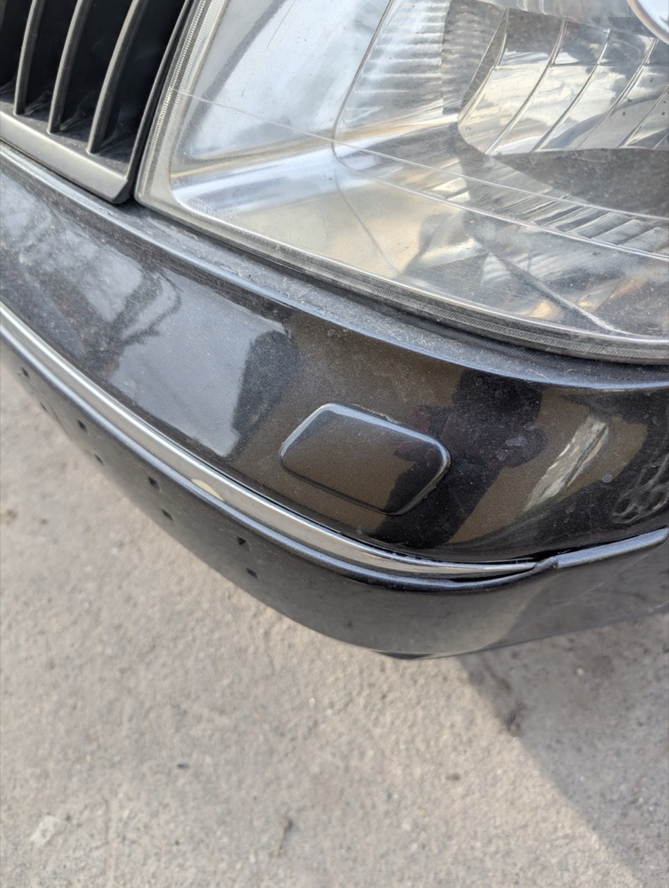 Renault VelSatis far yıkama kapağı