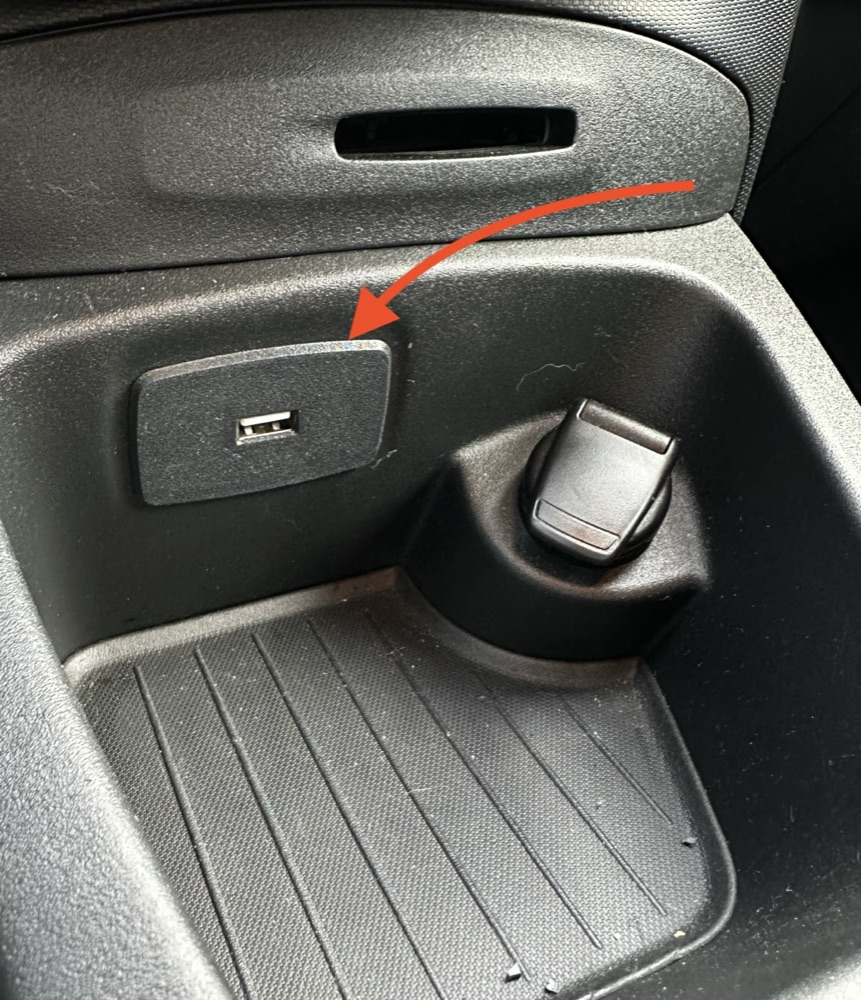 Renault Zoe / Clio USB Paneli görsel 3
