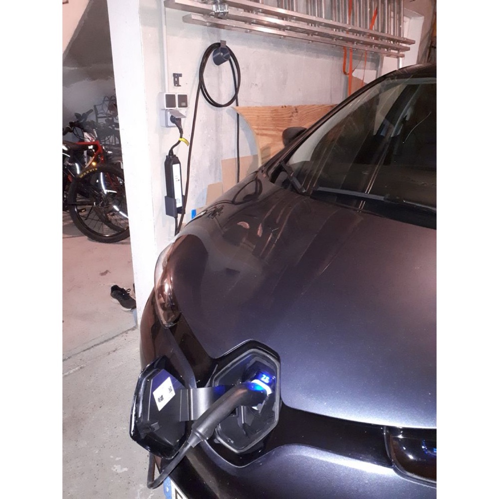 Renault Zoe Duvar Tipi Şarj Cihazı Askı Aparatı görsel 2