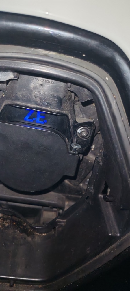 Renault Zoe Type 2 soket menteşe tamir parçası