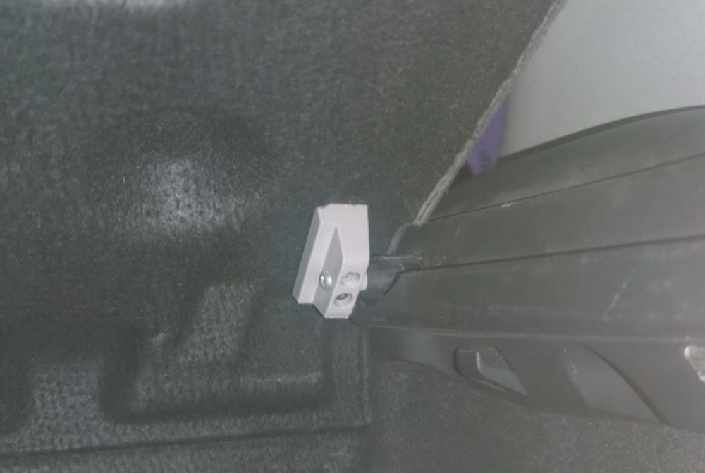 Seat Altea Bagaj Pandizot Sabitleme Braketi görsel 3