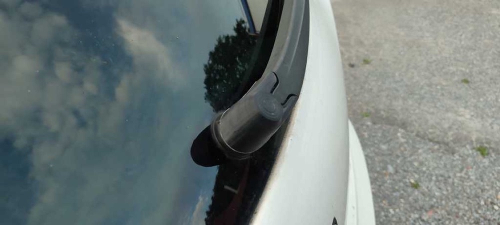 Seat Ibiza Arka Silecek Kapağı görsel 2