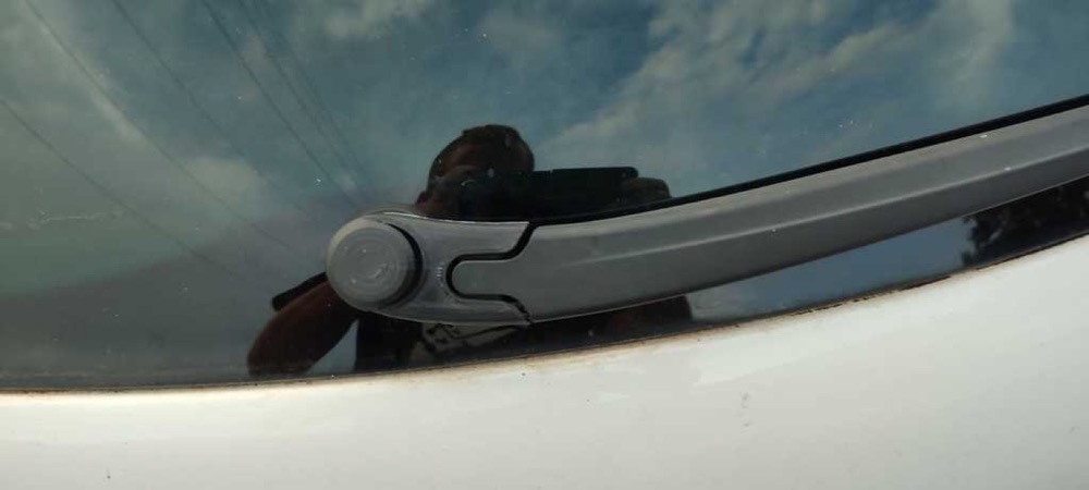 Seat Ibiza Arka Silecek Kapağı görsel 3