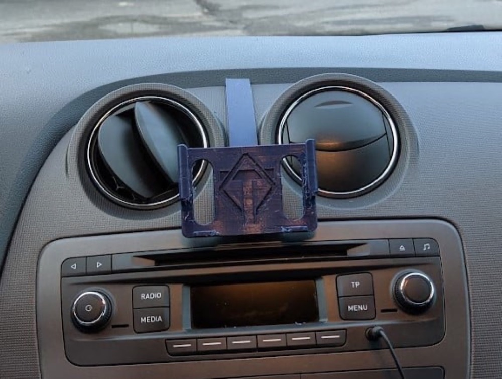 Seat Ibiza Uyumlu Telefon Tutucu