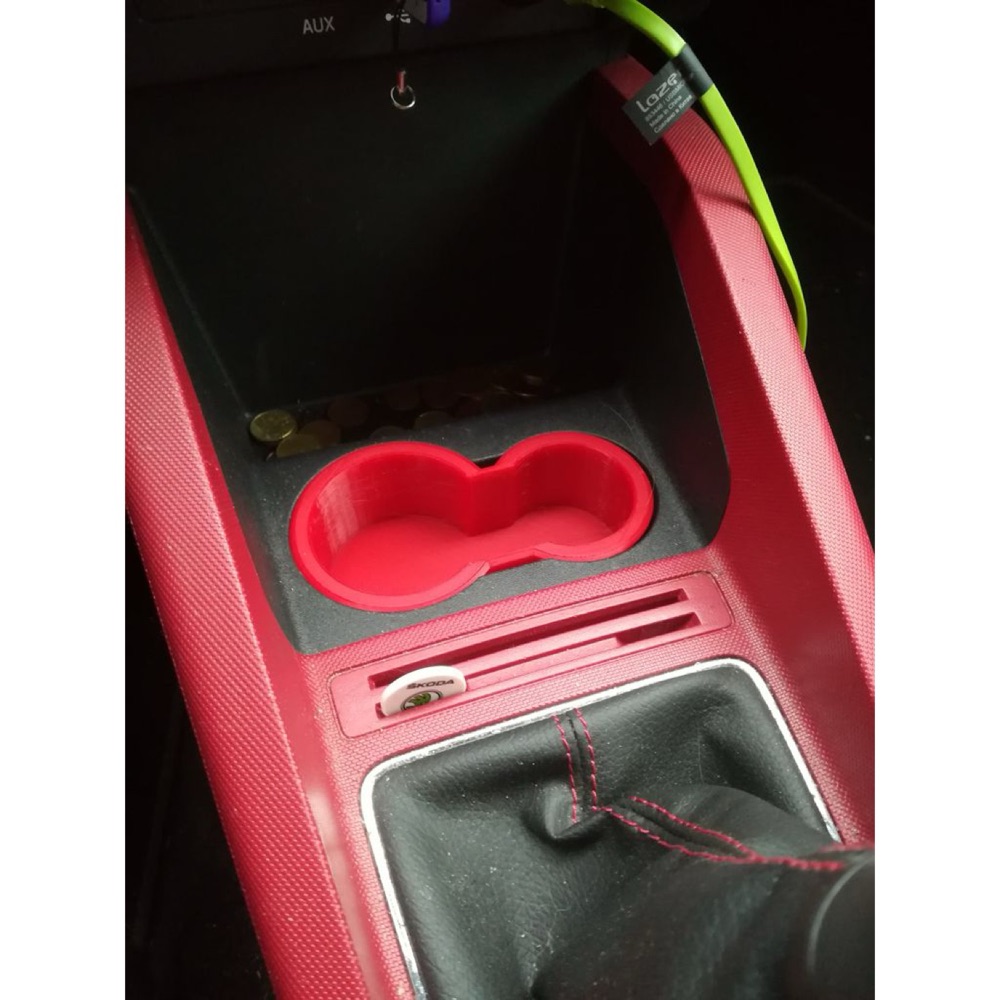 Skoda Fabia 3 Uyumlu Telefon Tutucu ve Bardaklık Düzenleyici görsel 3