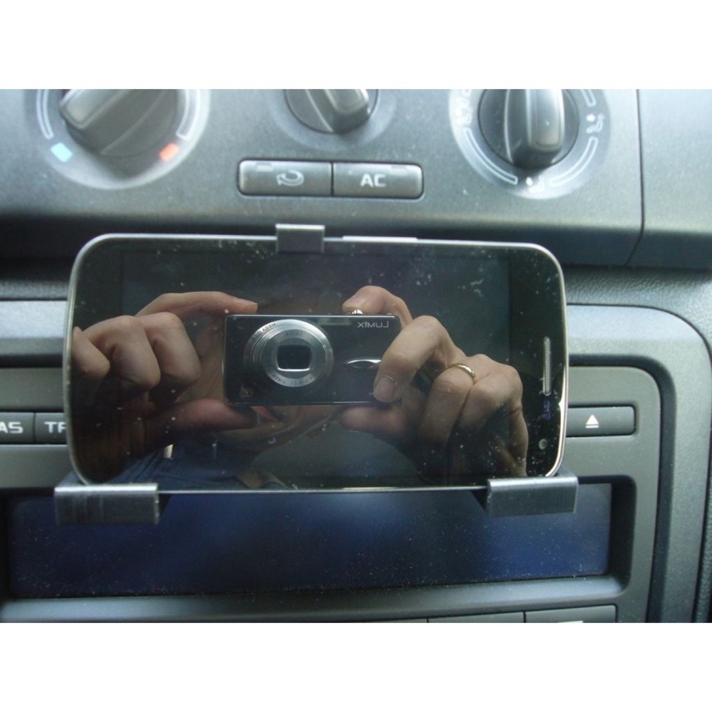 Skoda Fabia Uyumlu Telefon Tutucu Aparatı