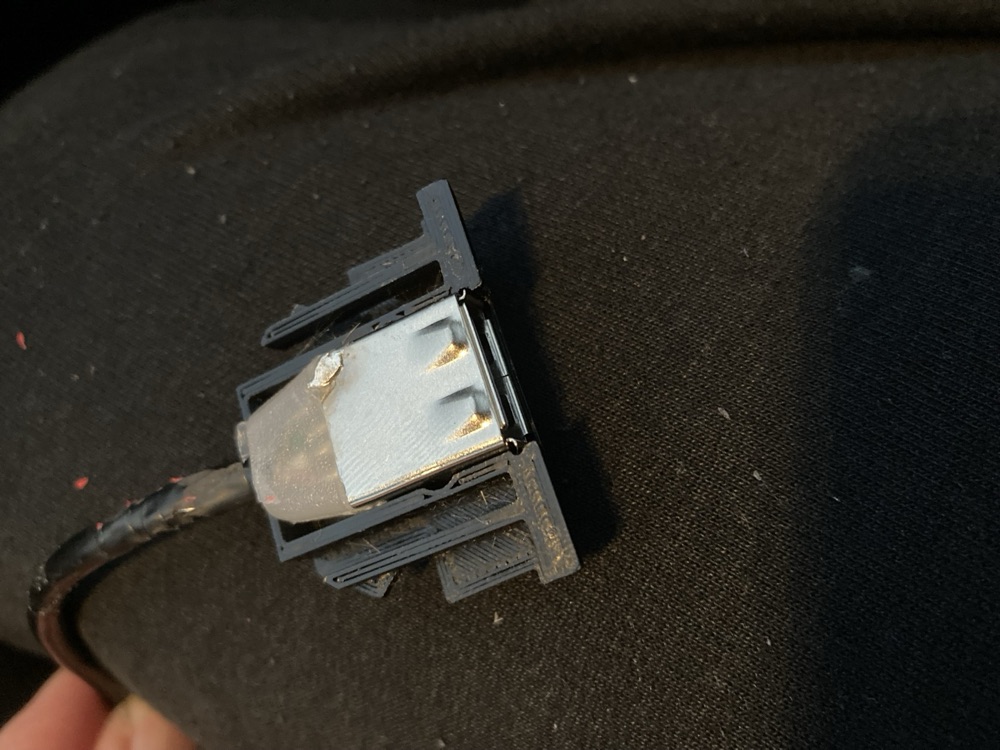 Skoda Octavia II USB Panel Buton Aparatı görsel 3